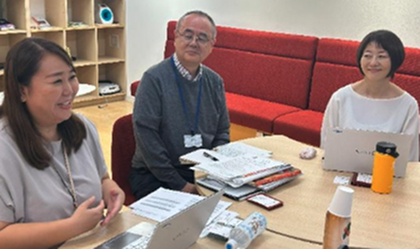 インタビューの様子