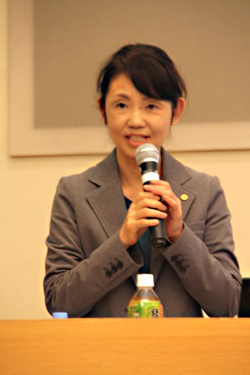 阿部陽子氏